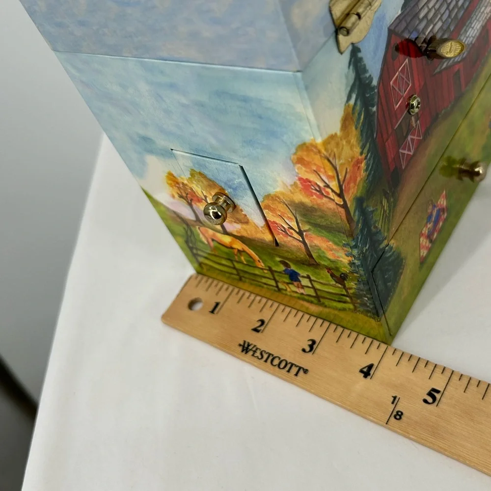 Jewelry Keepsake Music Box‎ Wind Up Music and Twirling Horse Lots of Drawers